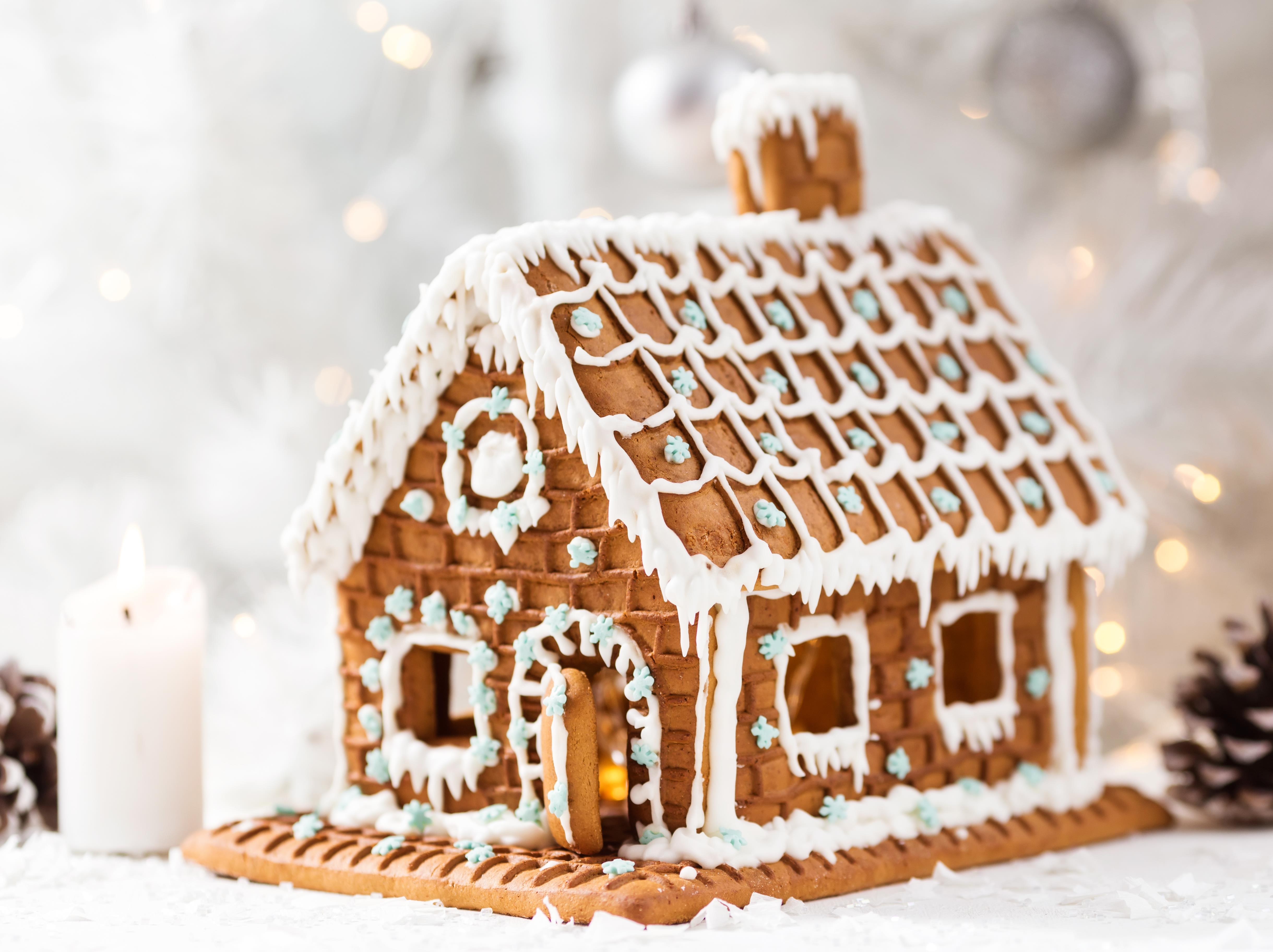 Gingerbread House Decorating The Official Travel Resource For The San   663e1451bcf848ae82f80370ab1d03ba 