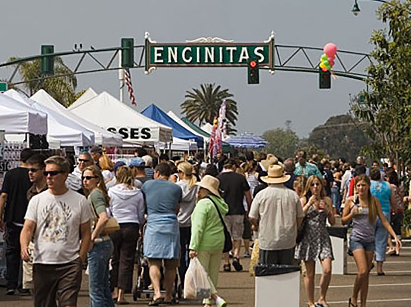 Encinitas Holiday Street Fair in San Diego's North County