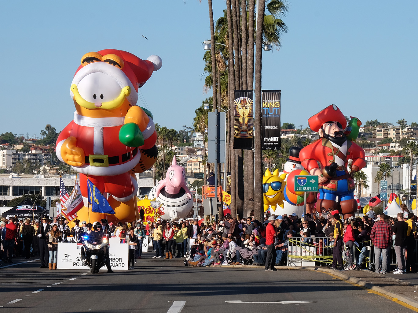 Port Of San Diego Holiday Bowl Parade